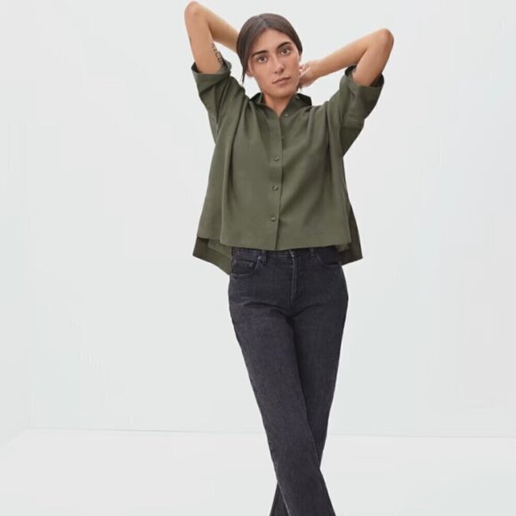 Everlane | The Drapey Square Shirt - Picture 1 of 9